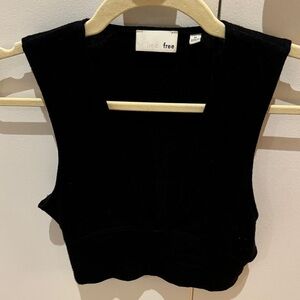 Wilfred free low v-neck Black Sleeveless Top